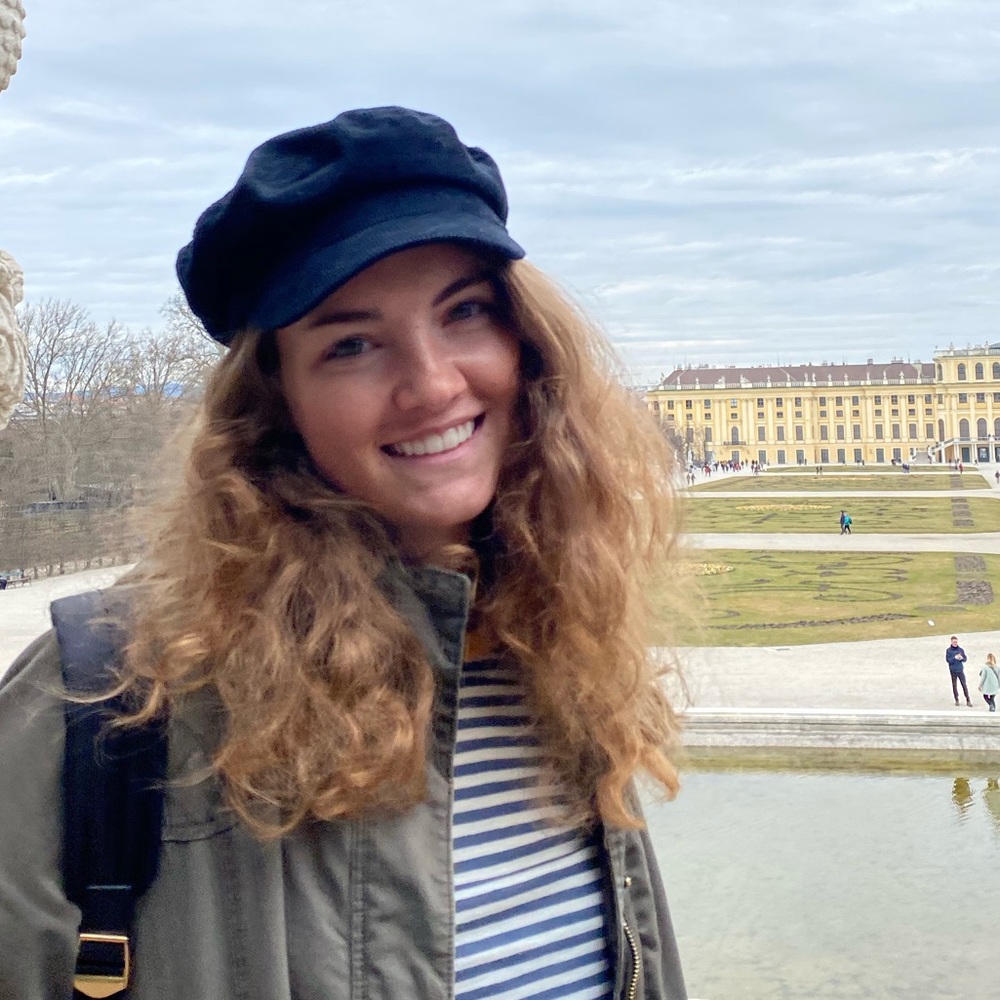 Meet your Posher, Ashley